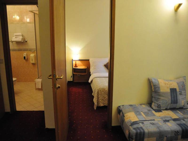 Hotel Galerija image