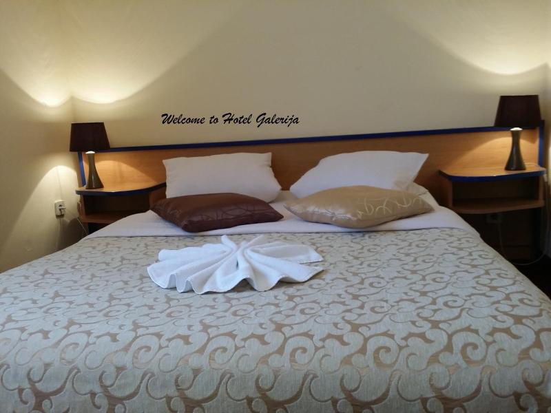 Hotel Galerija image