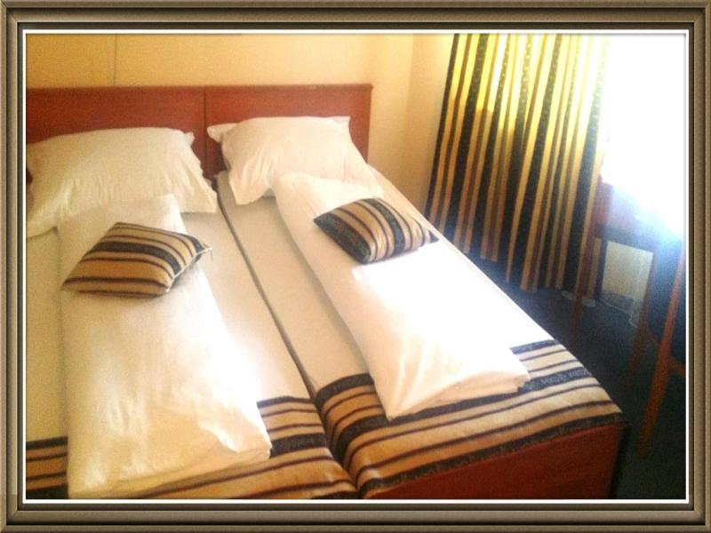 Hotel Galerija image