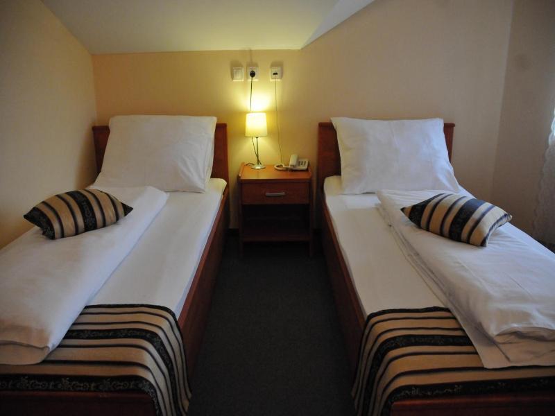 Hotel Galerija image