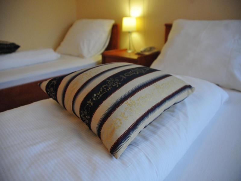 Hotel Galerija image
