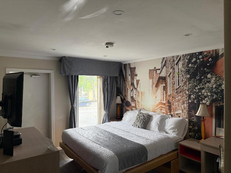 Hamilton Inn Sturbridge image