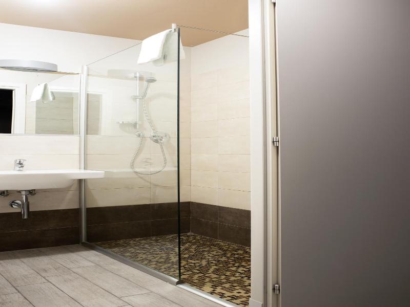 Rimmel Motel image