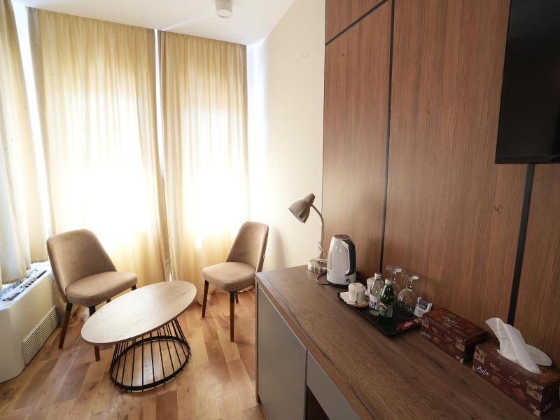 Hotel City In