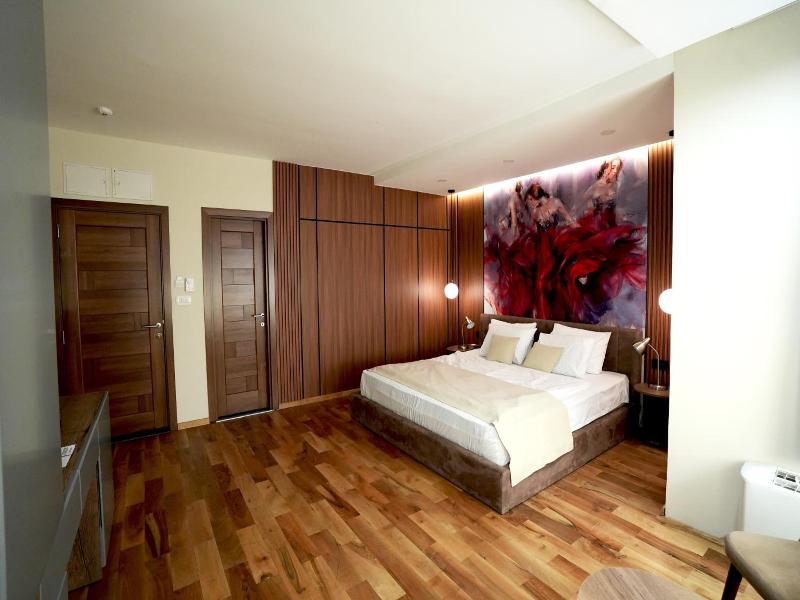 Hotel City In