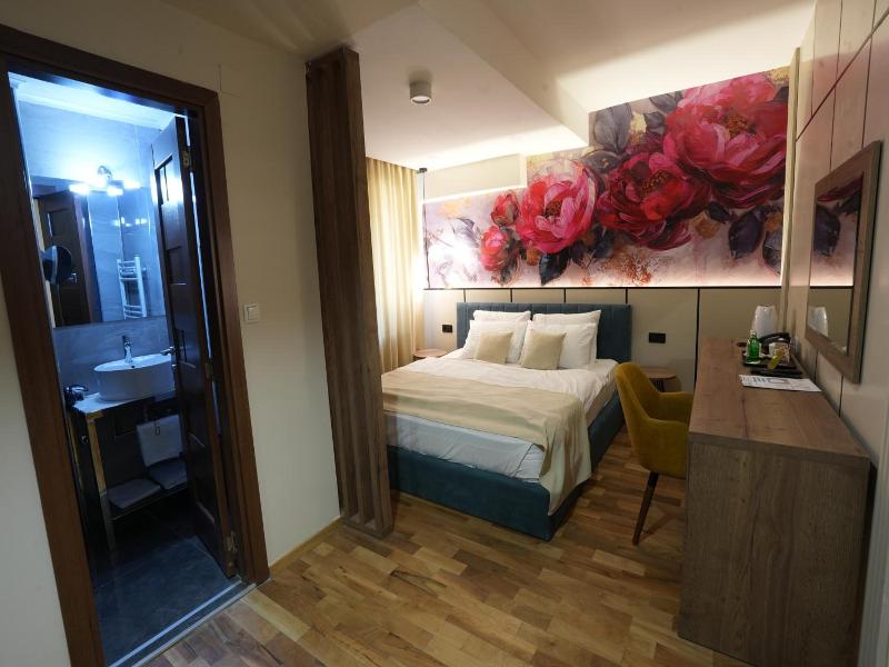 Hotel City In