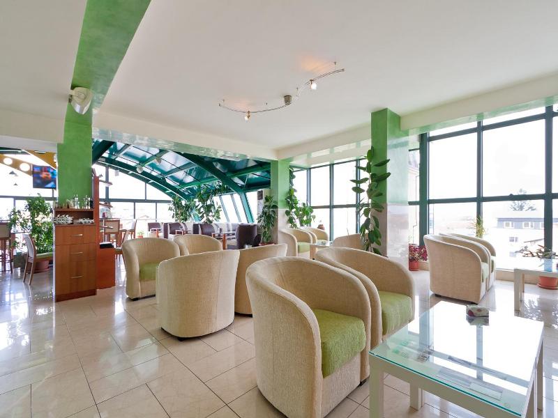 Green Center Gili image