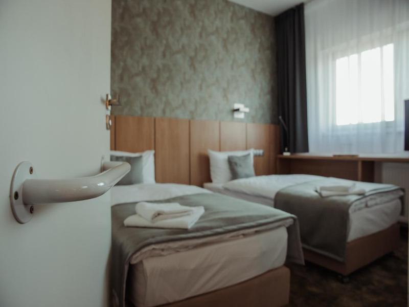 Hotel Arena image