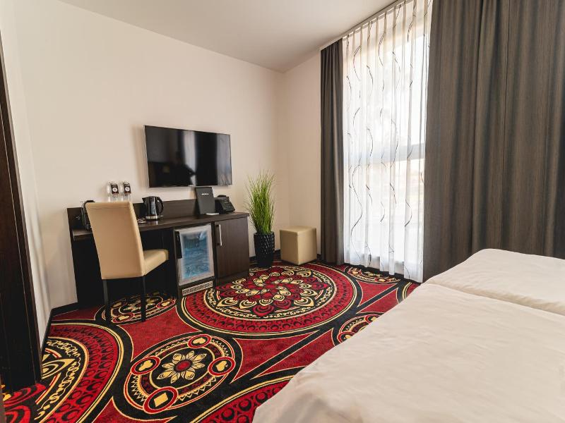 Casino Hotel Admiral Ptuj image