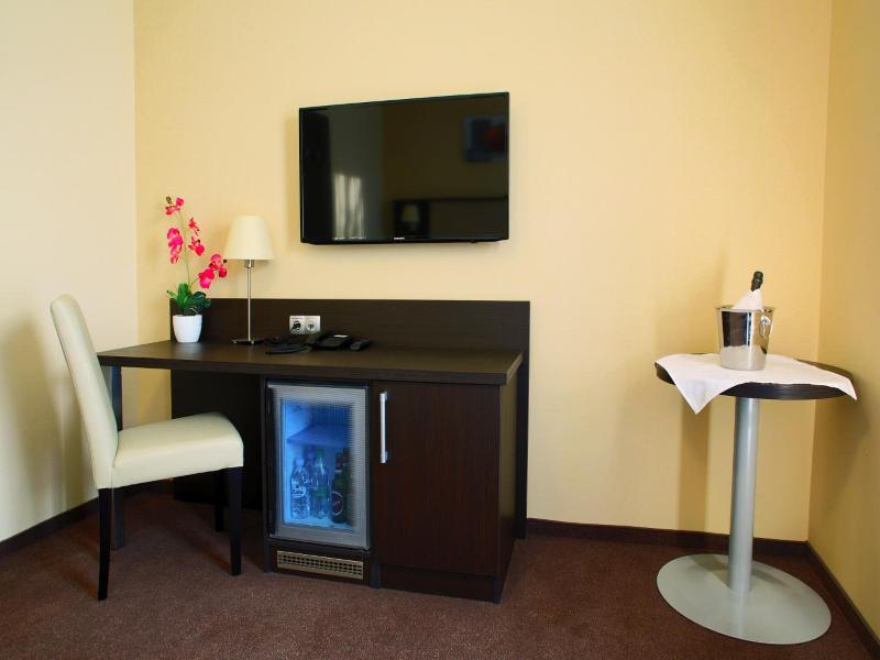 Casino Hotel Admiral Ptuj image