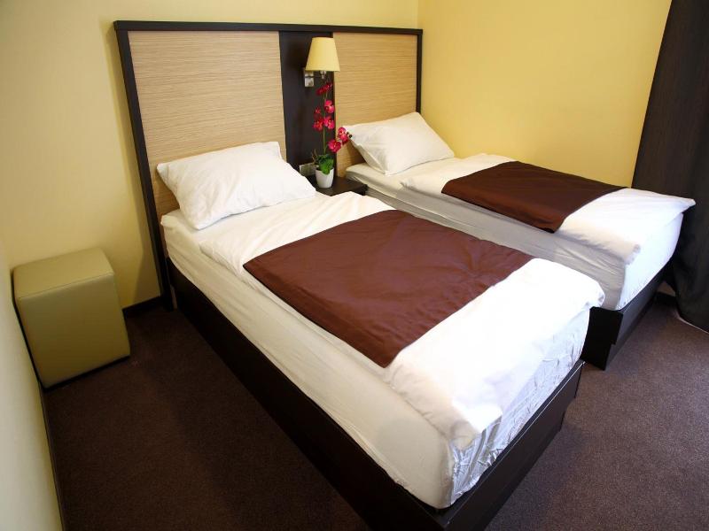 Casino Hotel Admiral Ptuj image
