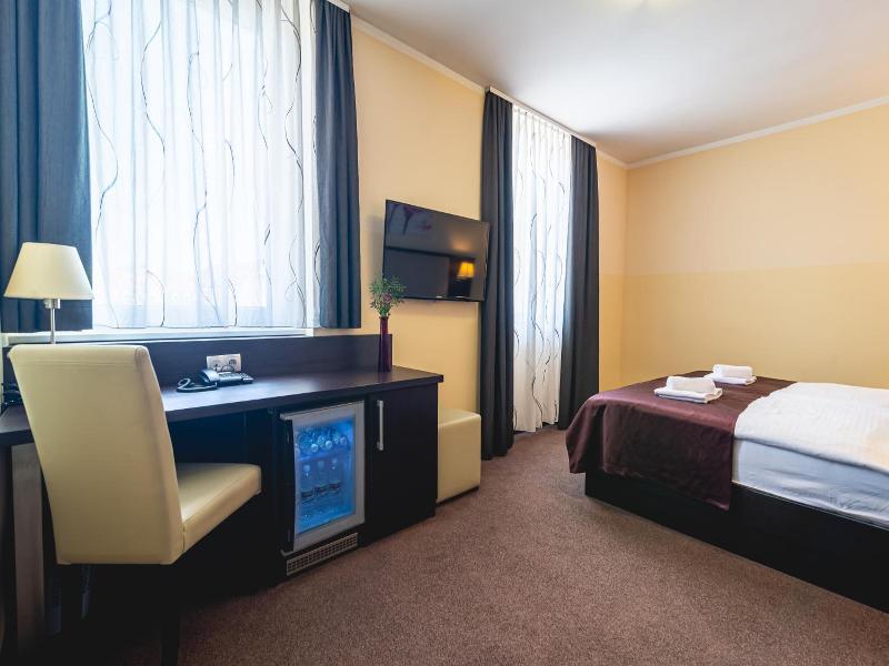Casino Hotel Admiral Ptuj image