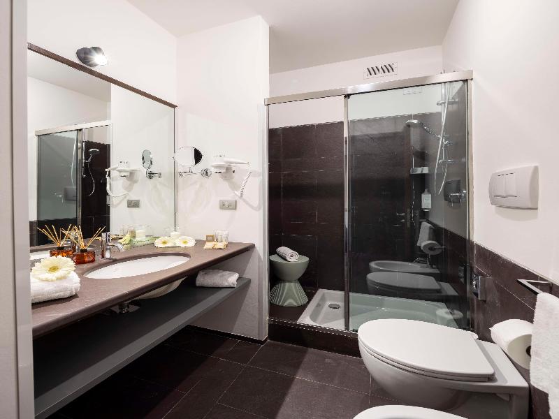 Best Western Hotel Green City image