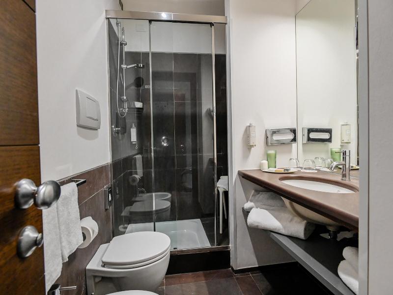 Best Western Hotel Green City image