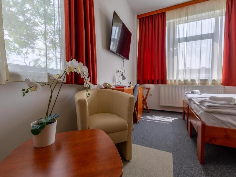 Fordan Hotel Pecs image