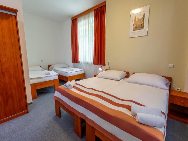 Fordan Hotel Pecs image