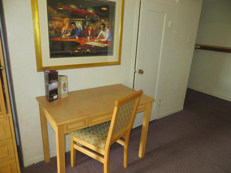 El Trovatore Motel