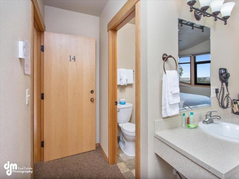 Kenai Airport Hotel image