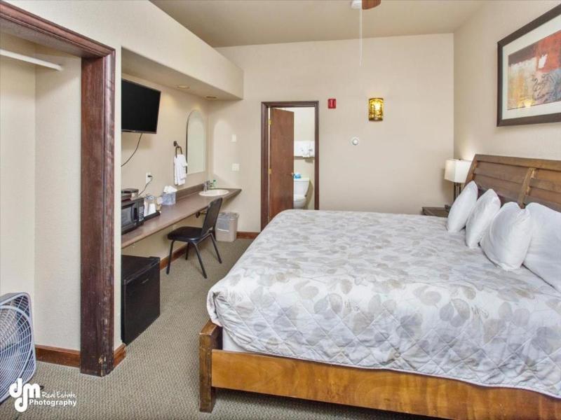 Kenai Airport Hotel image