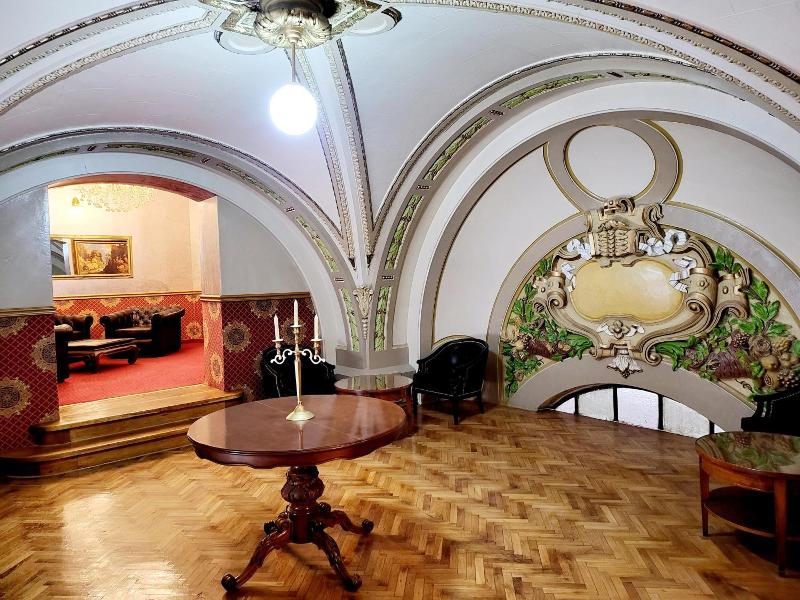 Nf Palace Old City Bucharest image