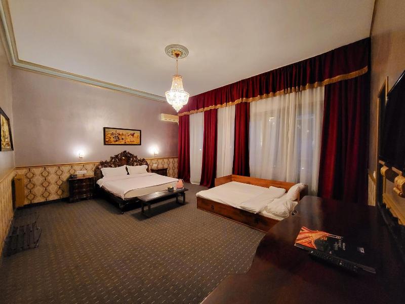 Nf Palace Old City Bucharest image