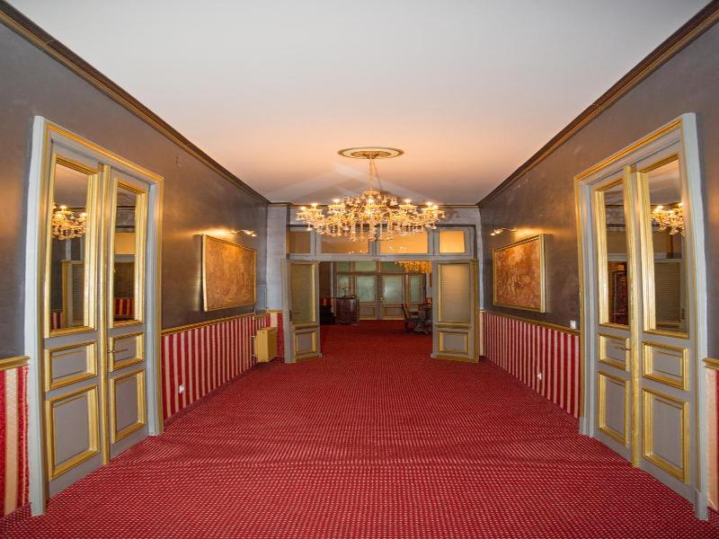 Nf Palace Old City Bucharest image