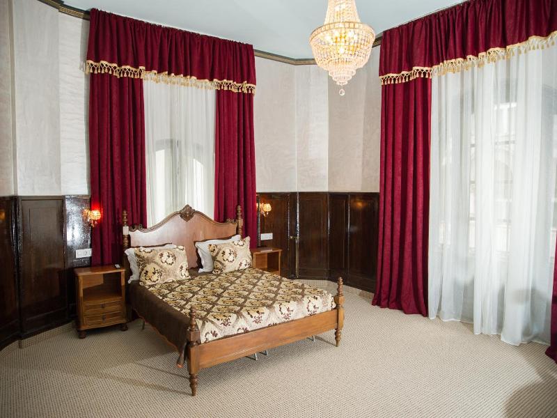 Nf Palace Old City Bucharest image