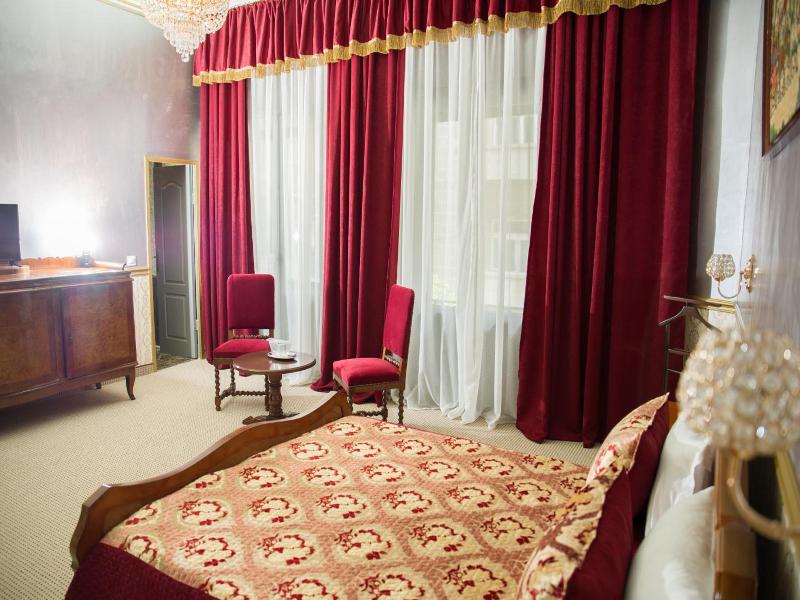 Nf Palace Old City Bucharest image