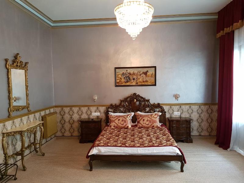 Nf Palace Old City Bucharest image