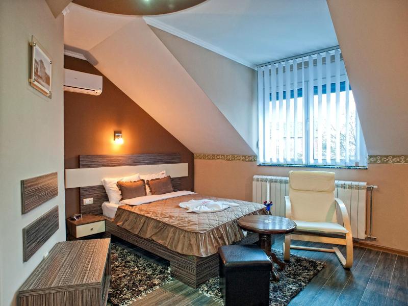 Garni Hotel Lama image