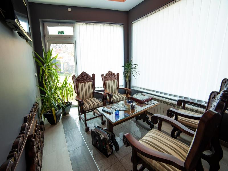Garni Hotel Lama image