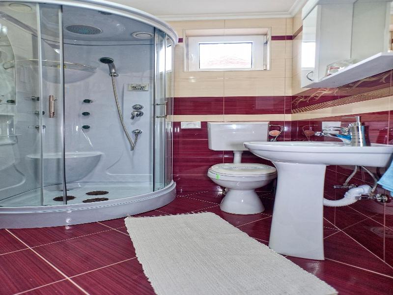 Garni Hotel Lama image