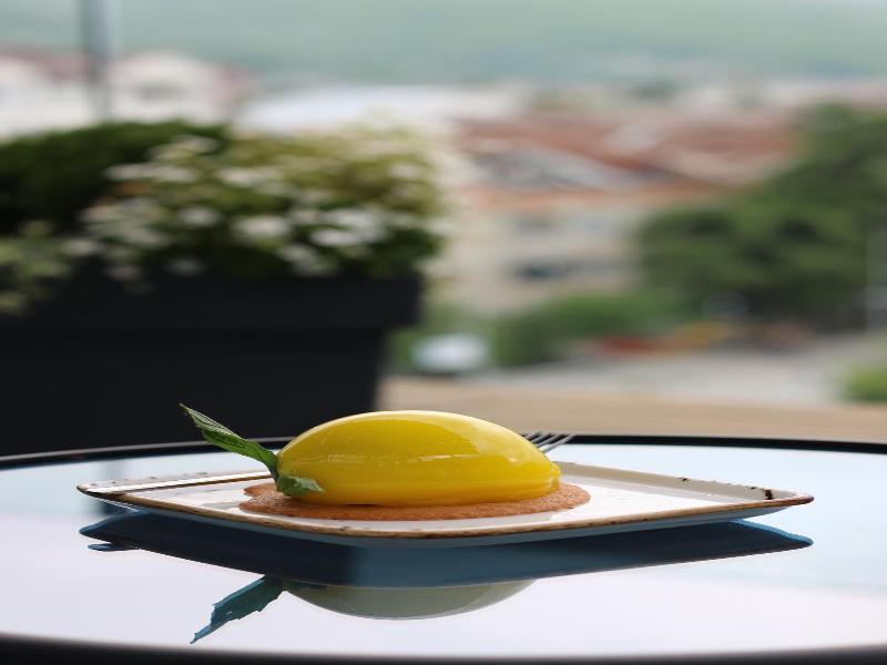 Sky Corner Hotel image
