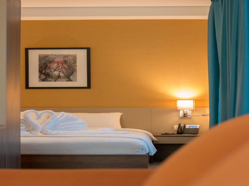 Sky Corner Hotel image