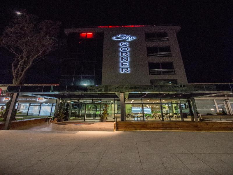 Sky Corner Hotel image