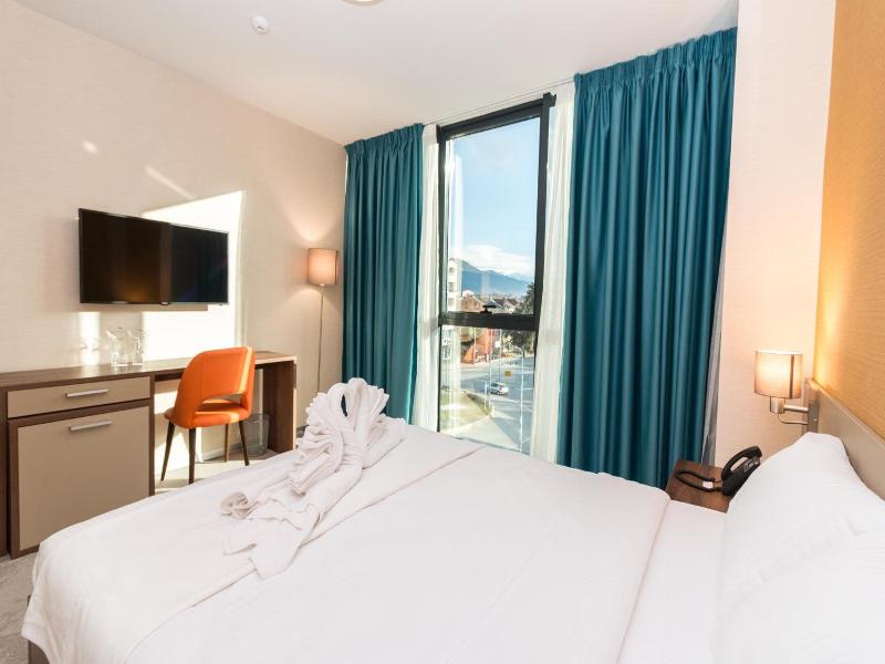 Sky Corner Hotel image