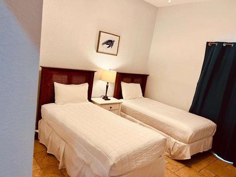 Vistalmar Beach Resort image