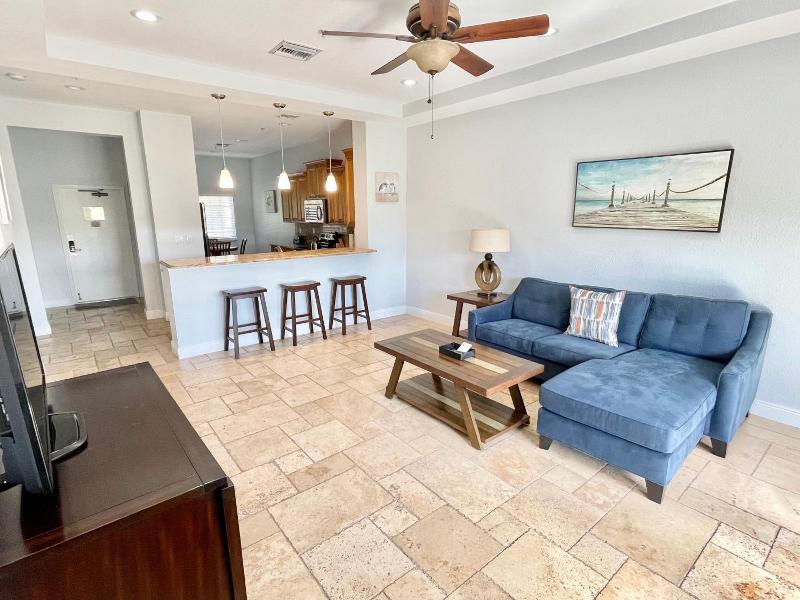Vistalmar Beach Resort image