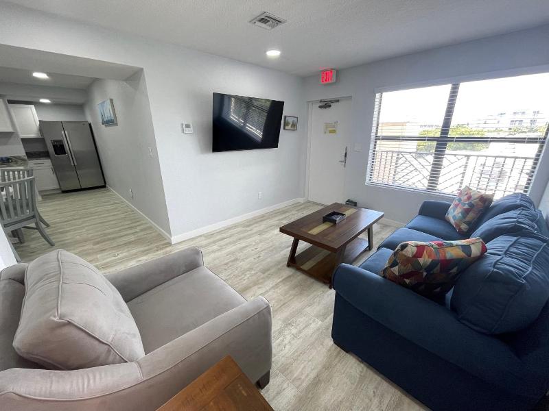 Vistalmar Beach Resort image
