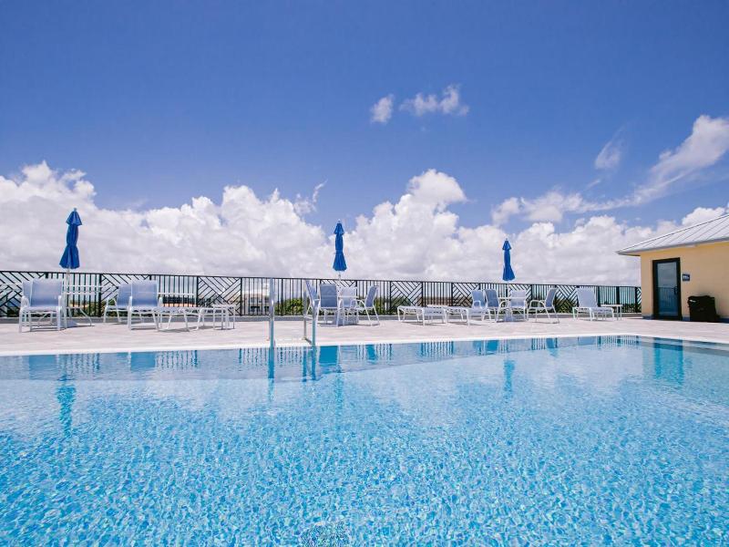 Vistalmar Beach Resort image