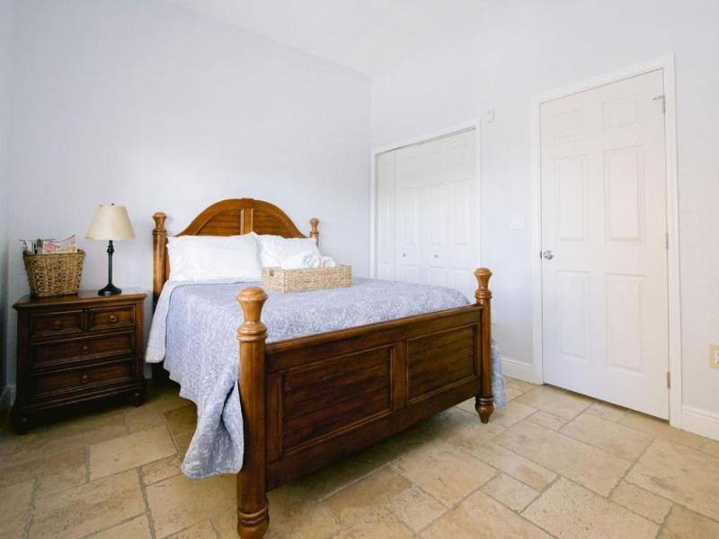 Vistalmar Beach Resort image