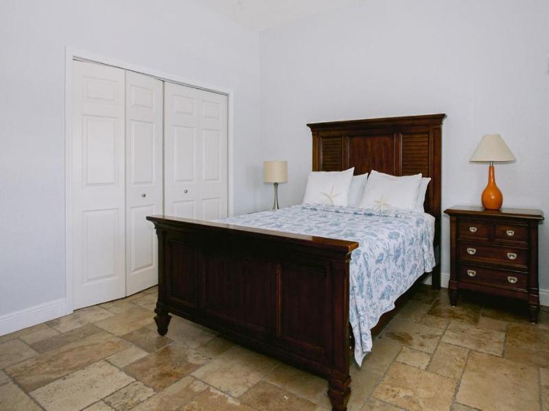 Vistalmar Beach Resort image