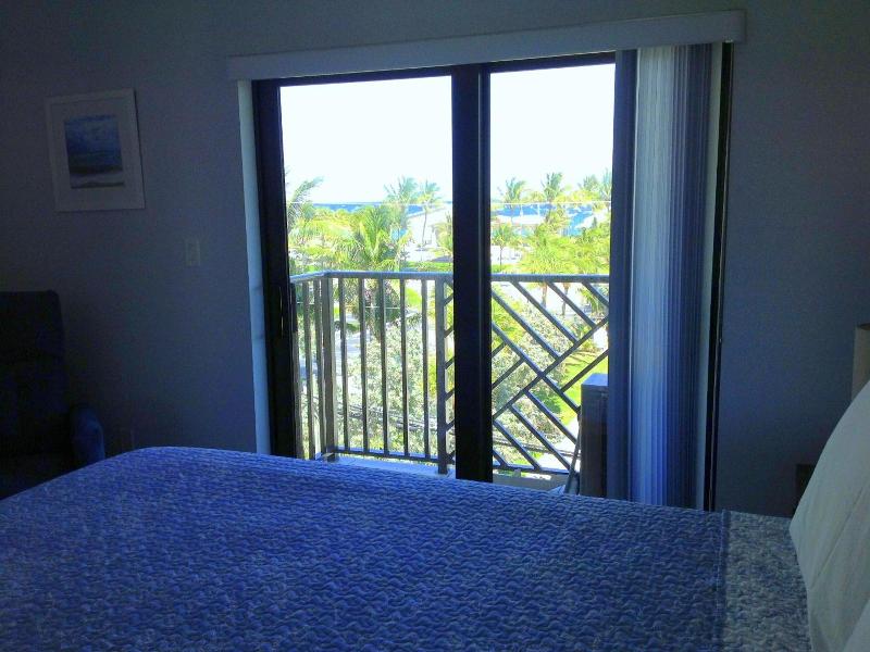 Vistalmar Beach Resort image