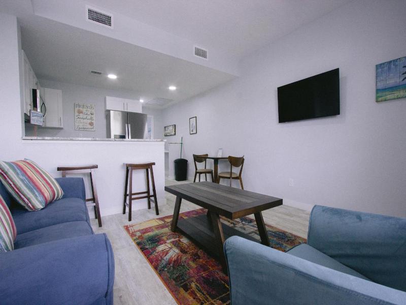 Vistalmar Beach Resort image