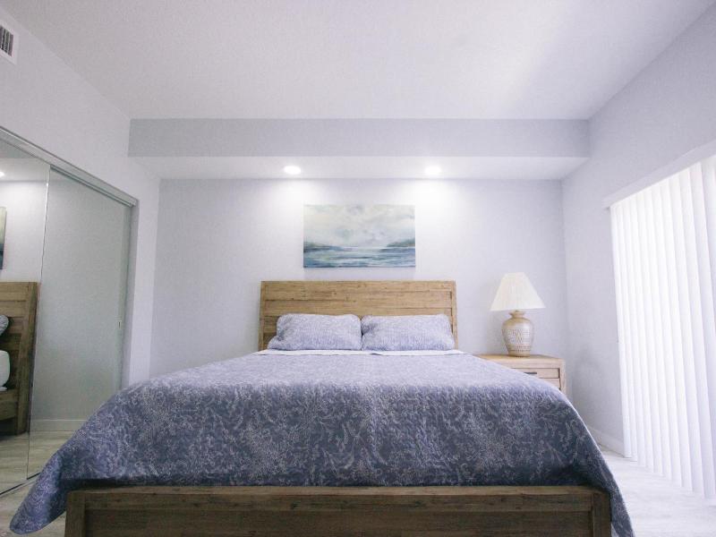 Vistalmar Beach Resort image