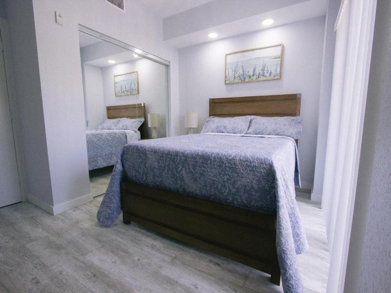 Vistalmar Beach Resort image