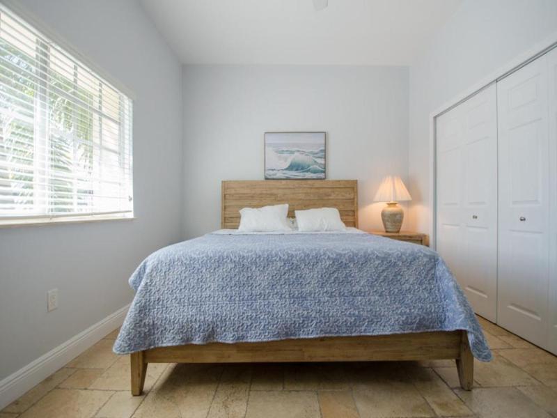 Vistalmar Beach Resort image