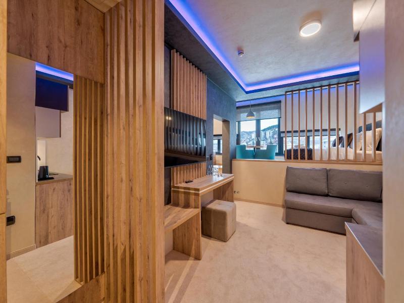 Hotel Aria image
