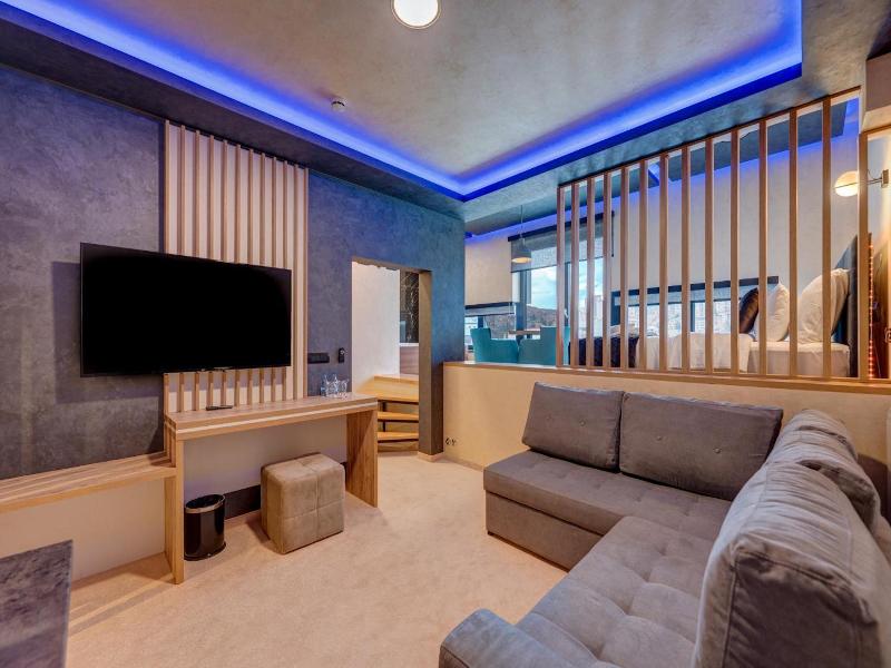 Hotel Aria image