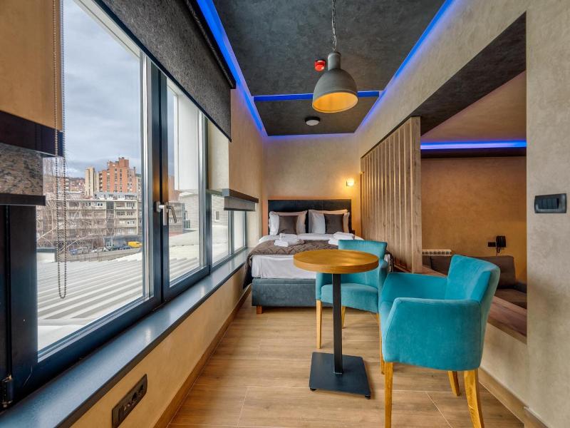 Hotel Aria image
